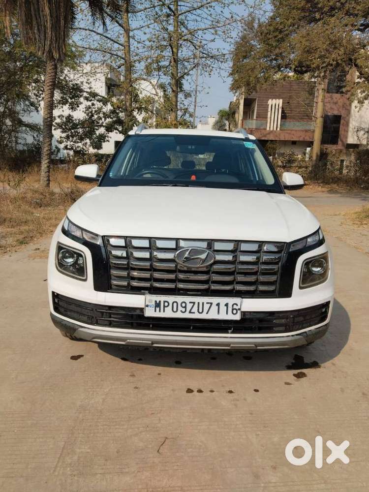 Hyundai Venue E 1.2 Petrol, 2023, Cng & Hybrids