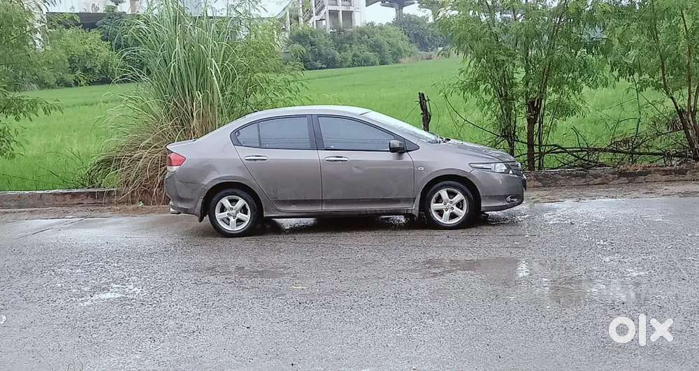 Honda City  Petrol 2011