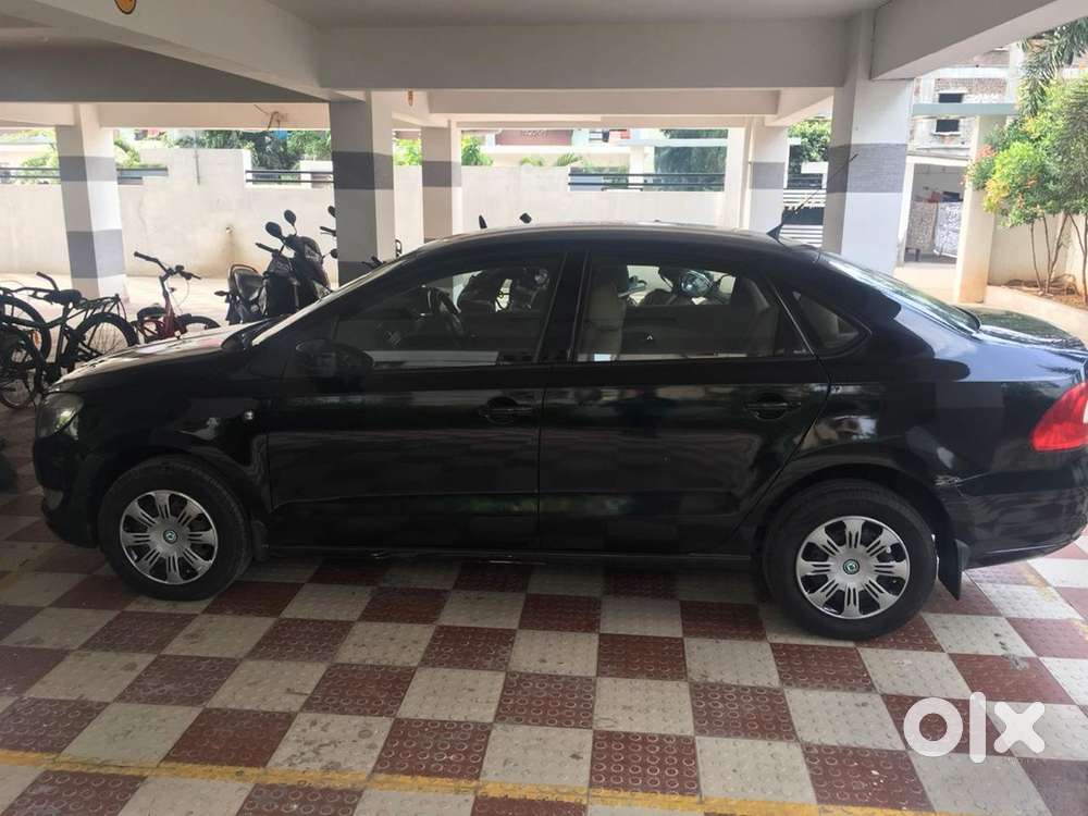 Skoda Rapid Diesel Manual 2012 Year
