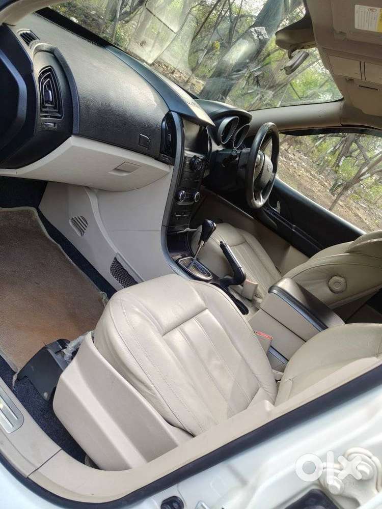 Mahindra Xuv500 At W6 2wd, 2016, Diesel