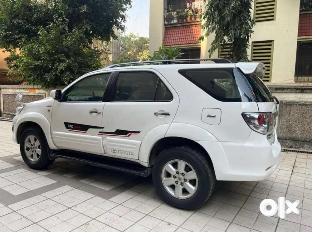 Toyota Fortuner 2010