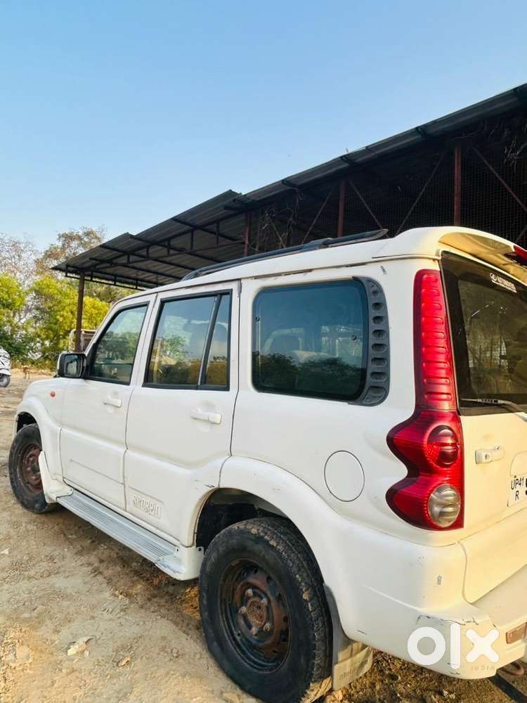 Scorpio White Colour ( Model 2012)