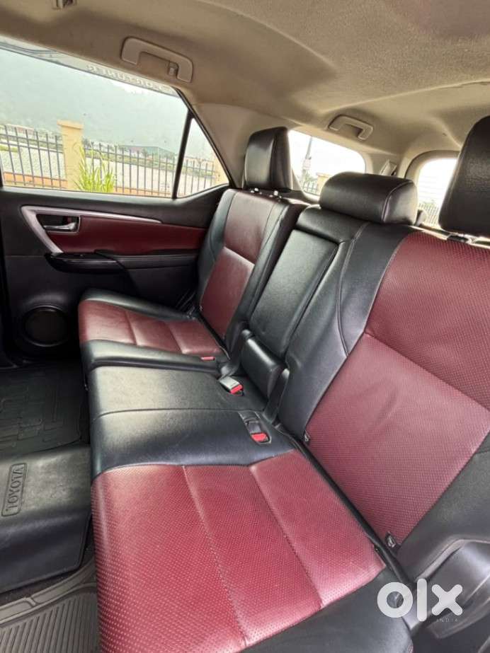 Toyota Fortuner Legender 4x2 At 2.8, 2022, Diesel