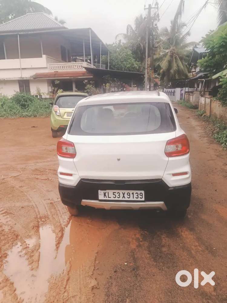Maruti Suzuki / S - Presso / 1.0 Lxi Cng