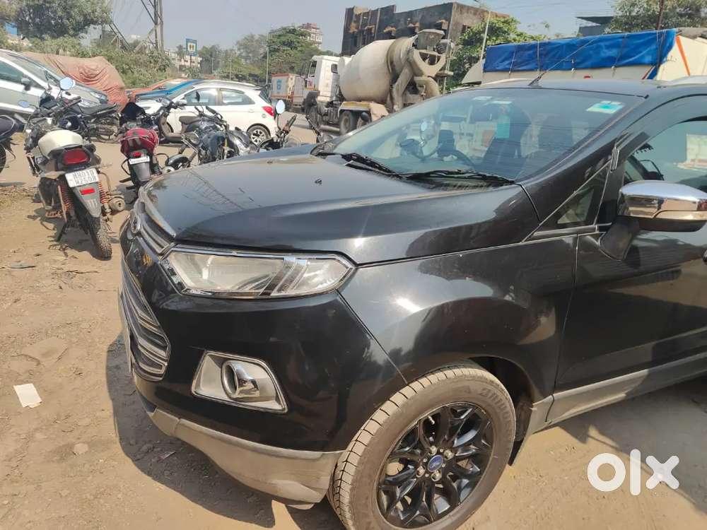 Ecosport Showroom Maintained Titanium Petrol 2015