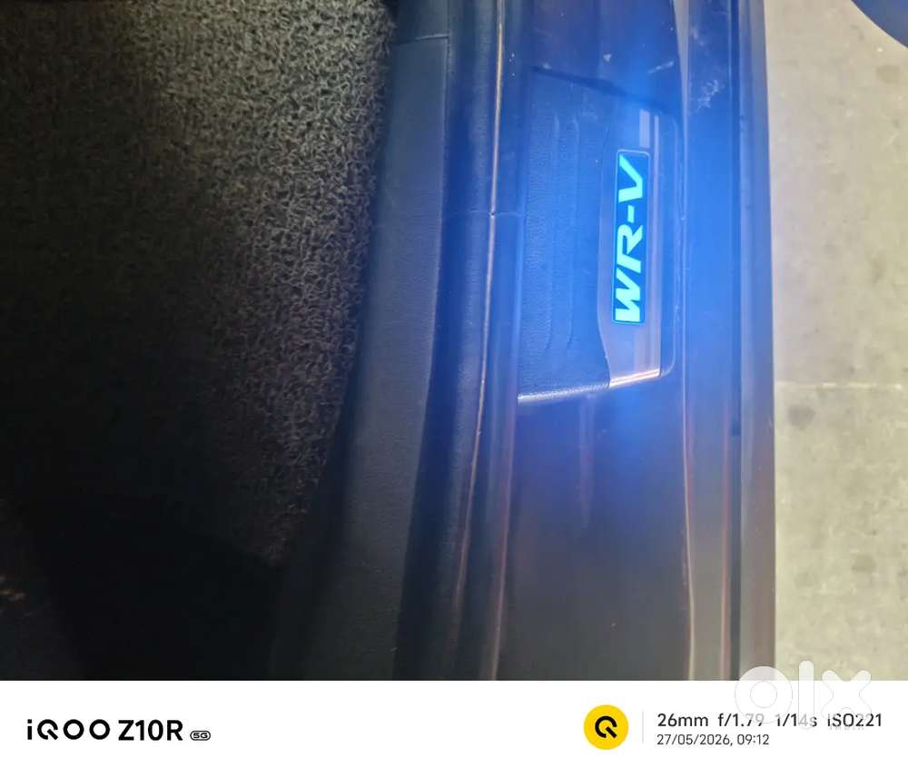 Honda Wrv Golden Brown Metallic For Sale 7 Lakhs