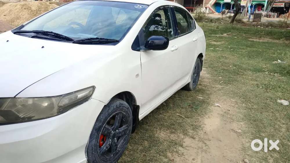 Honda City Hybrid 2013 Edition