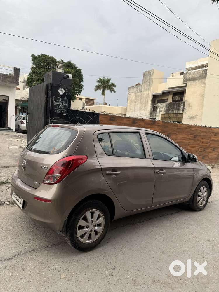 Hyundai I20 Sportz 1.2 Bs-iv, 2013, Petrol