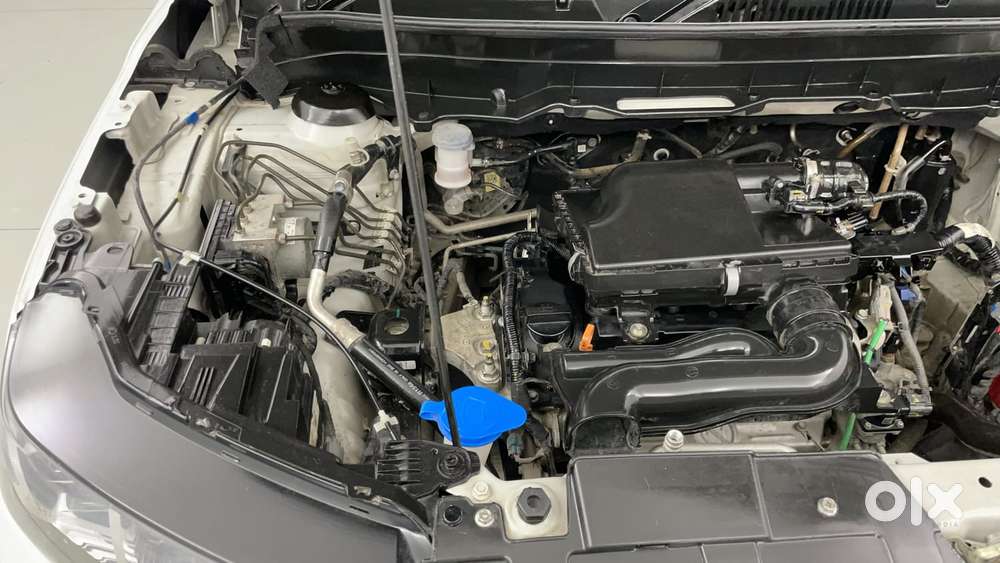 Maruti Suzuki Vitara Brezza 1.5 Zxi, 2023, Petrol