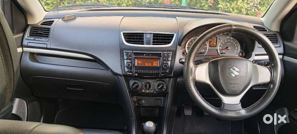 Maruti Suzuki Swift Vxi, 2017, Petrol