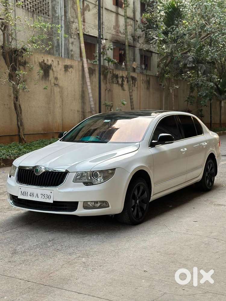 Skoda Superb 2012