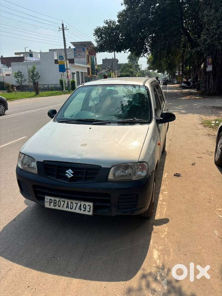 Maruti Suzuki Manual Petrol 2012