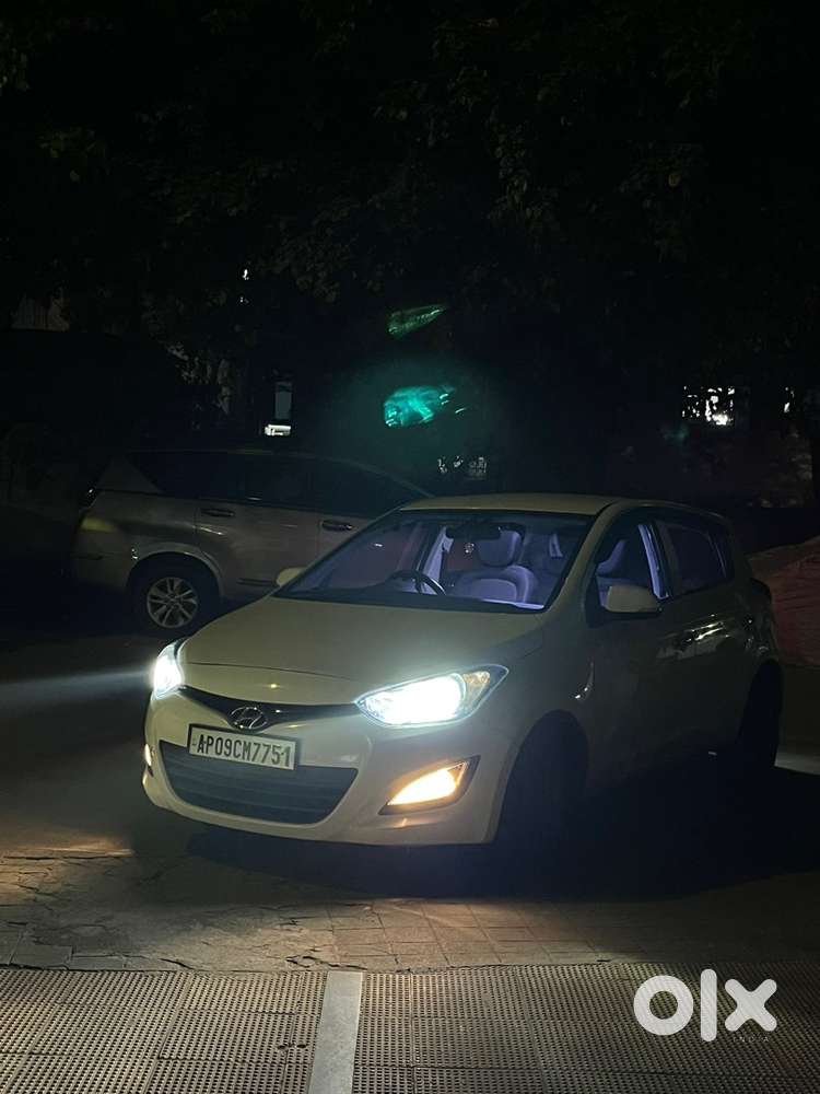 Hyundai I20 Asta Diesel Manual 2012