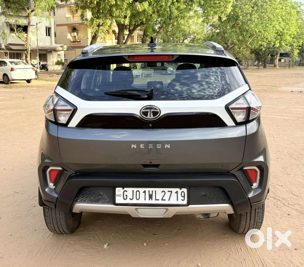 Tata Nexon 1.2 Revotron Xz Plus (s), 2023, Petrol
