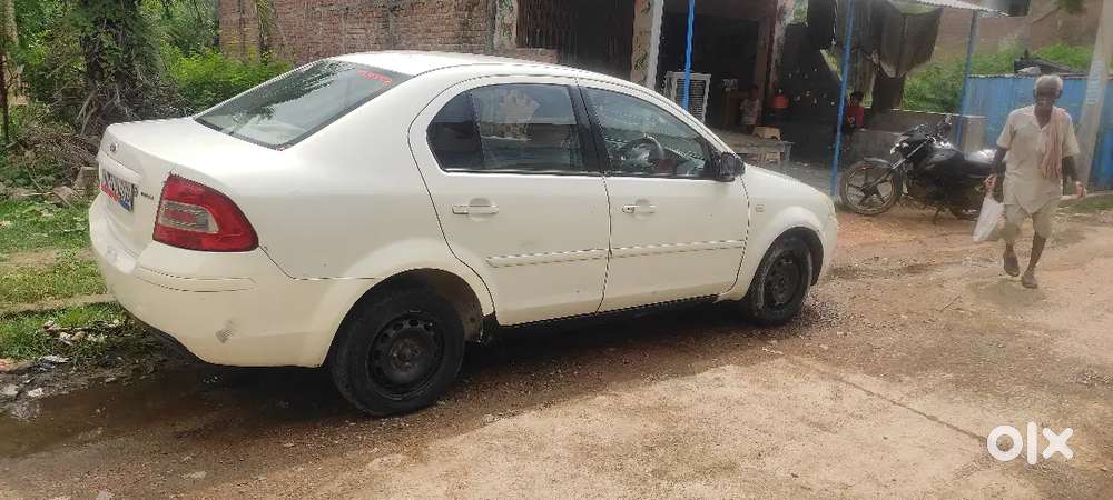 Ford Fiesta Classic 2012 Lxi