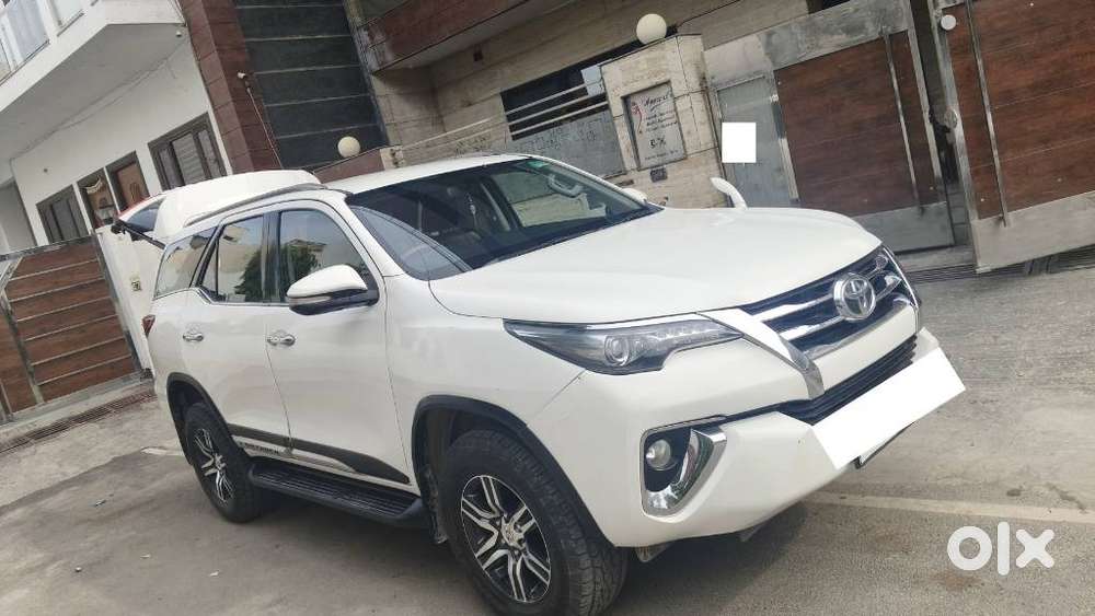Toyota Fortuner 4x2 At 2.8 Diesel, 2017, Diesel