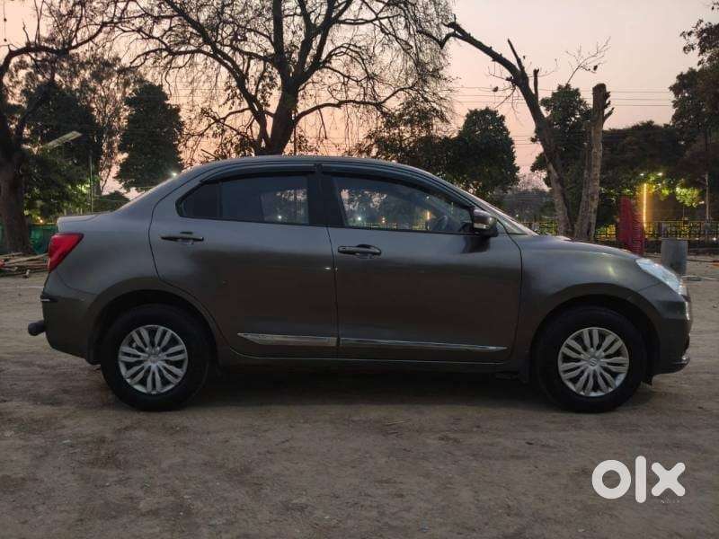 Maruti Suzuki Swift Dzire 1.2 Vxi Bsiv, 2021, Petrol