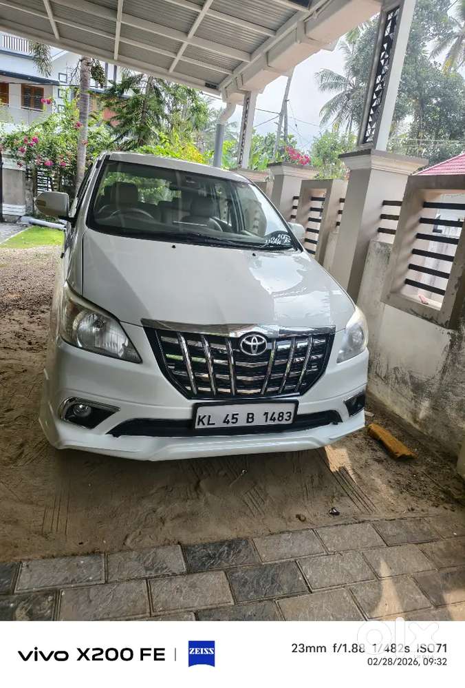 Toyota Innova 2008 Diesel Well Maintained