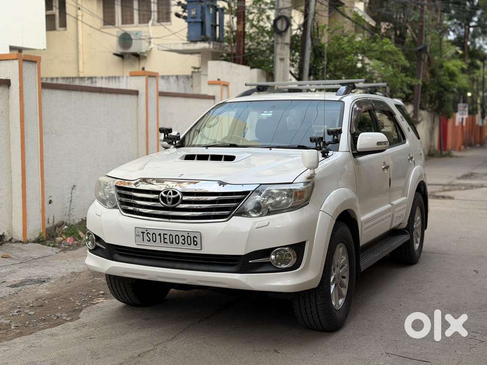 Toyota Fortuner 3.0 4x4 Automatic, 2013, Diesel