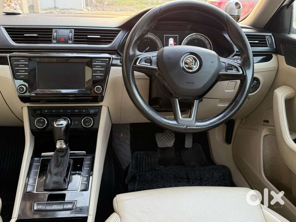 Skoda Superb L&k 2.0 Tdi At, 2018, Diesel