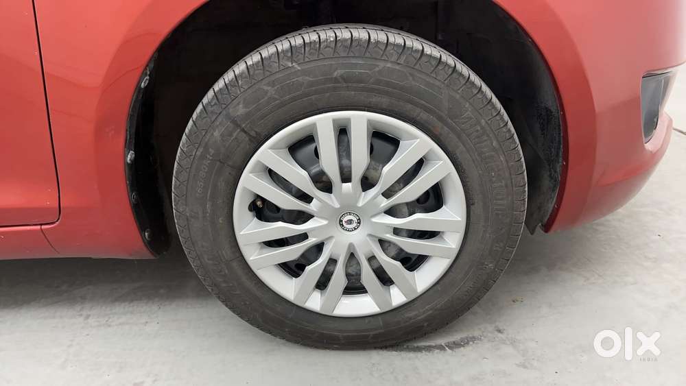 Maruti Suzuki Swift Vvt Vxi, 2014, Petrol