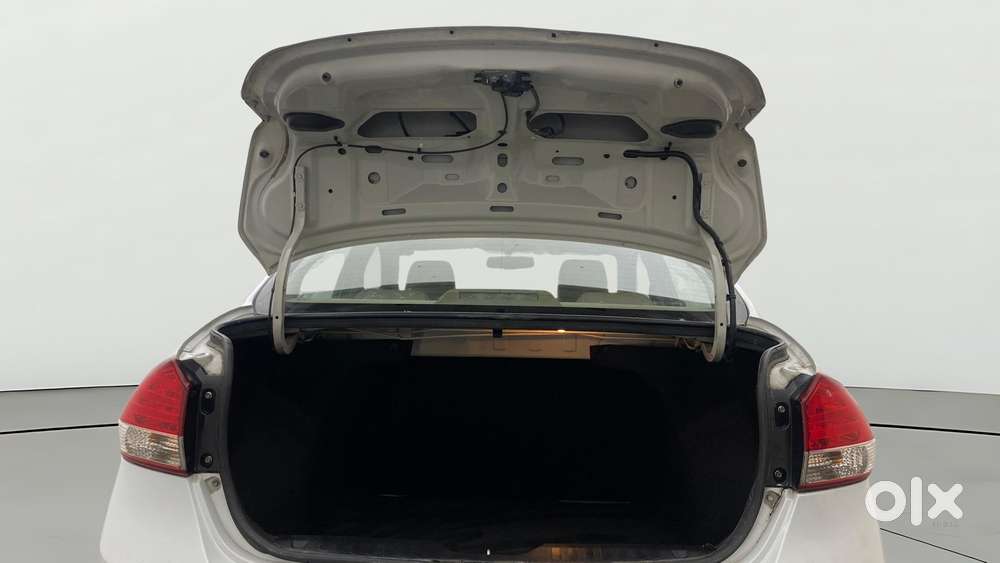 Maruti Suzuki Ciaz 2014-2017 At Zxi Plus, 2016, Petrol