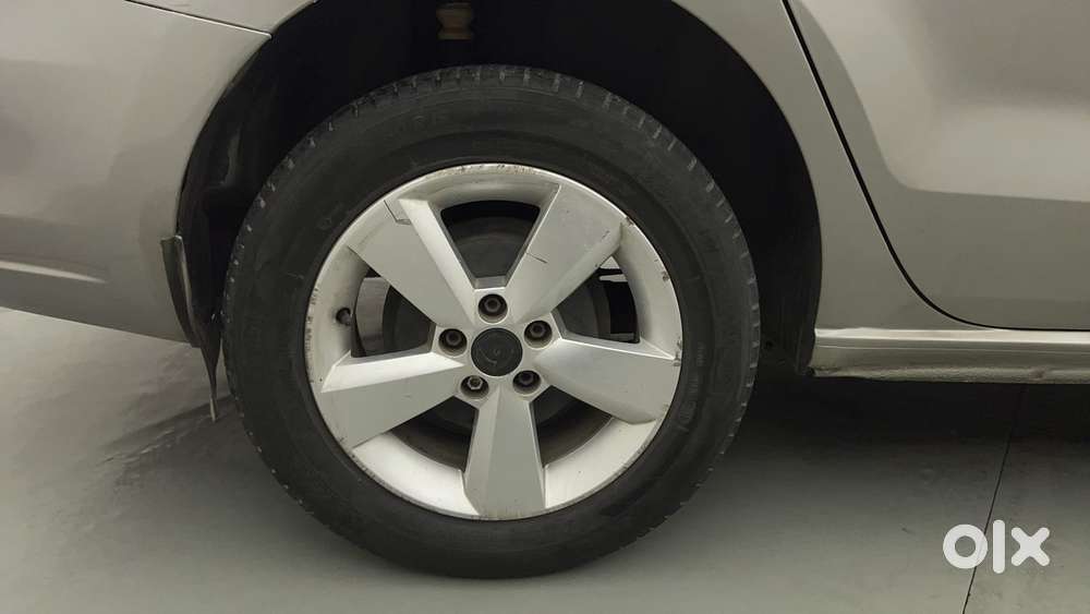 Skoda Rapid [2016-2020] 1.5 Style Plus Tdi At, 2016, Diesel