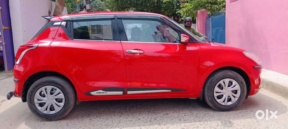 Maruti Suzuki Swift Vvt Vxi, 2021, Petrol