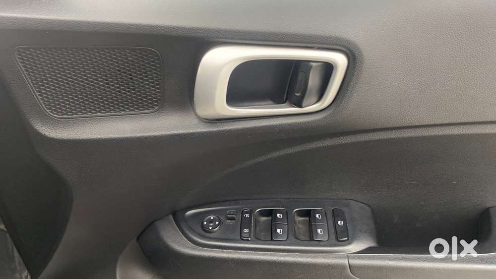 Hyundai Venue S 1.2 Petrol, 2020, Petrol