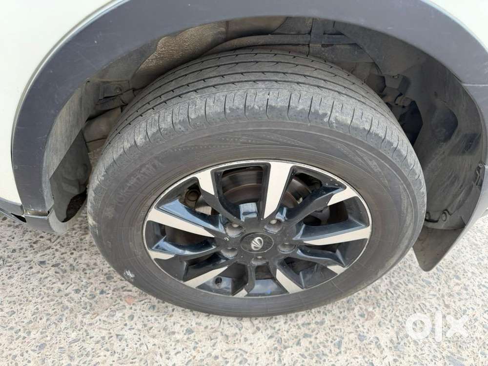 Mahindra Xuv500 2021 Diesel Well Maintained