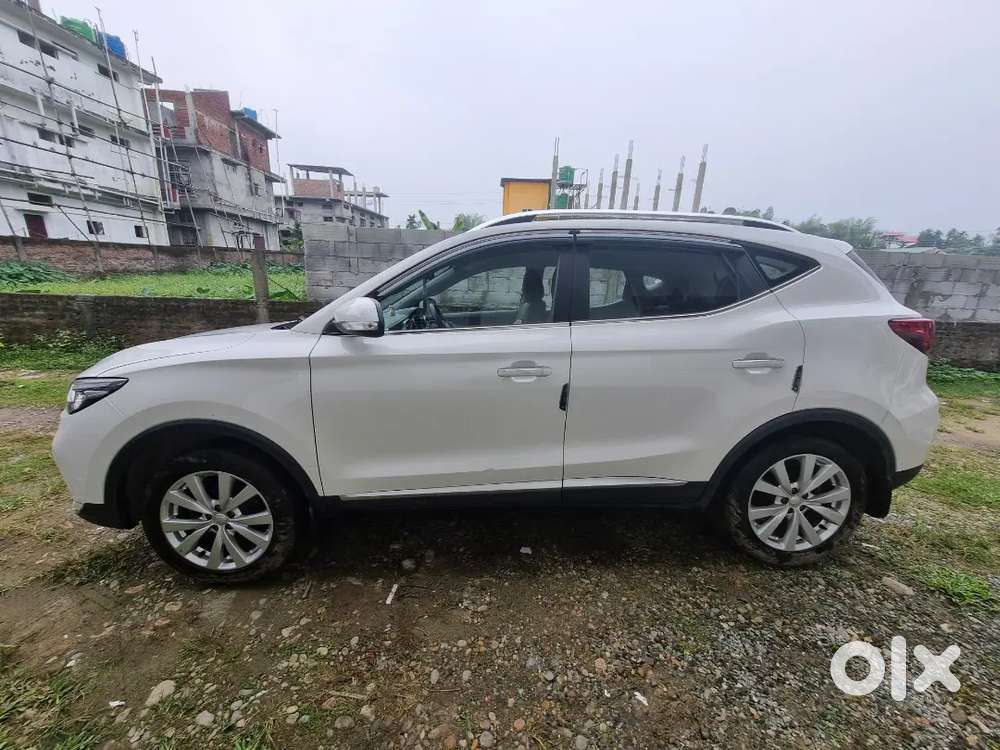 Mg Astor 2023 Petrol 30400 Km Driven