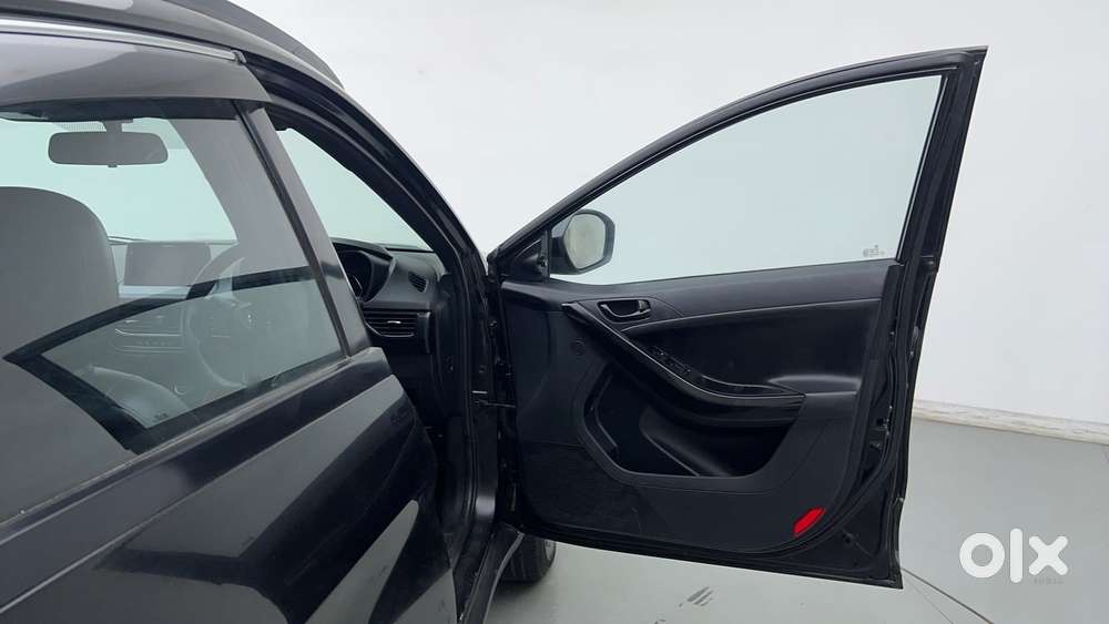 Tata Nexon 1.2 Revotron Xz Plus (l) Dark Edition, 2022, Petrol