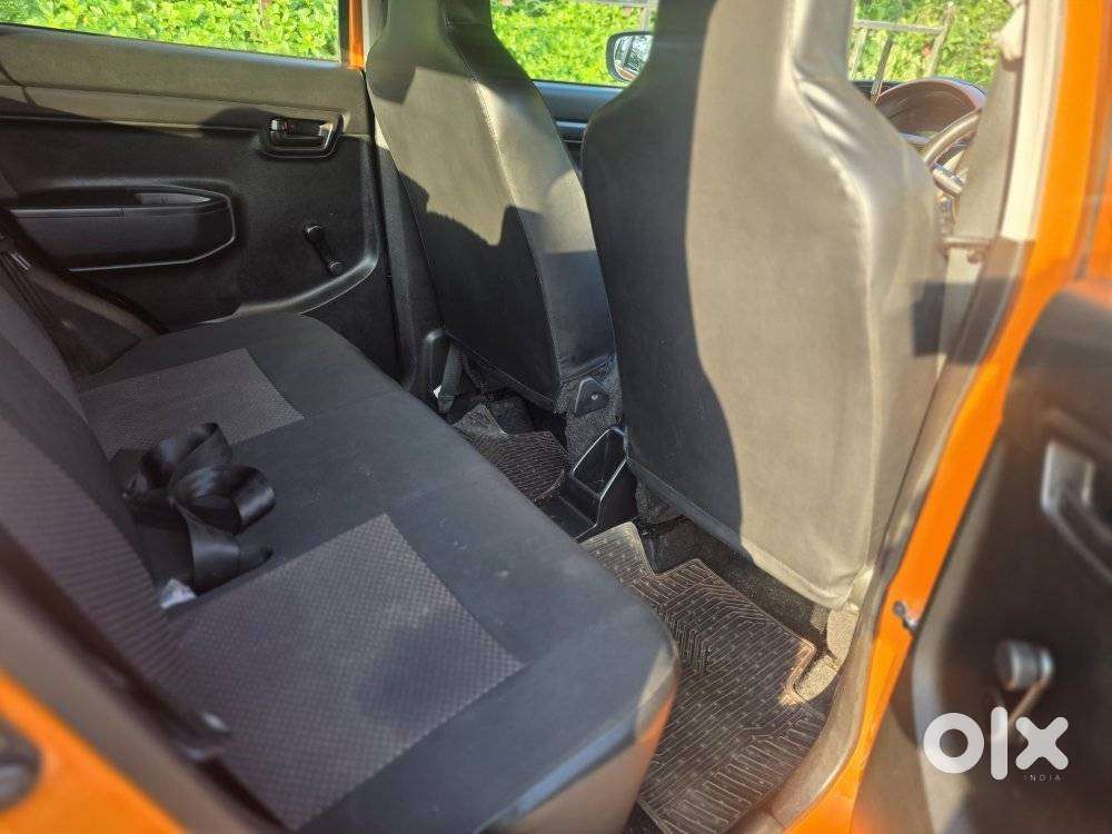 Maruti Suzuki S-presso Vxi At, 2021, Petrol