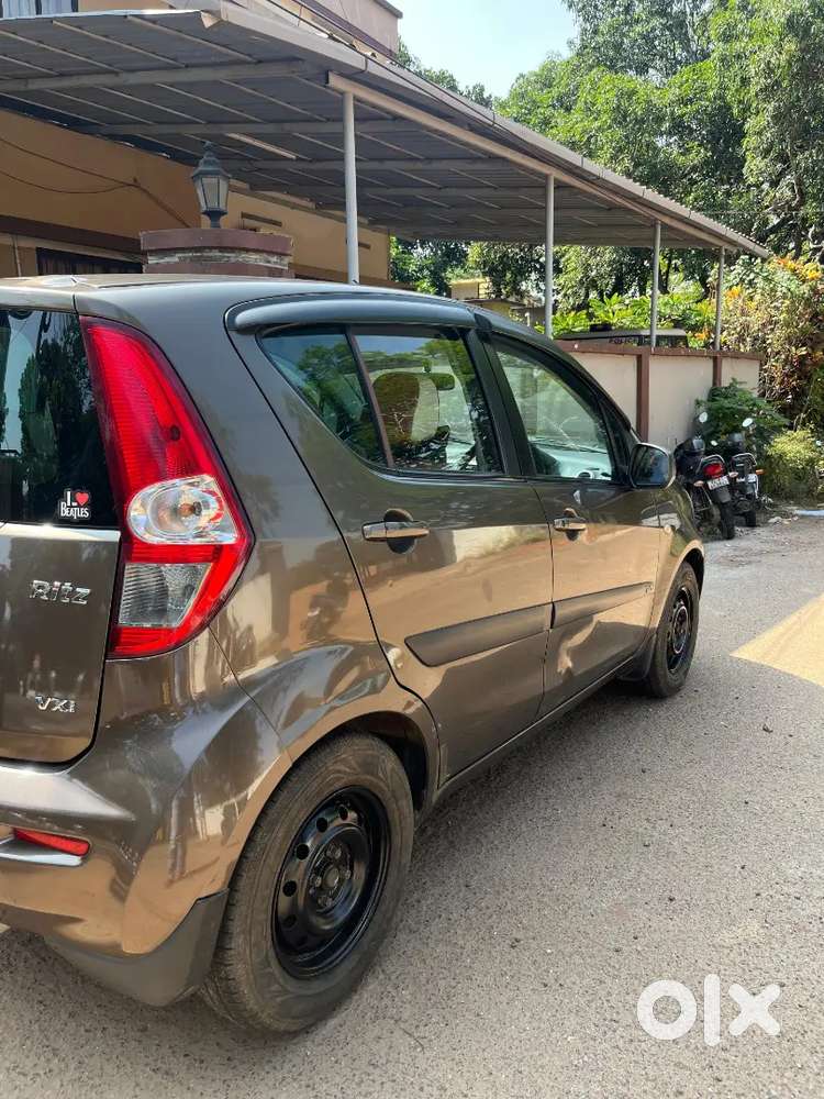 Maruti Suzuki Ritz 2011 Manual Petrol