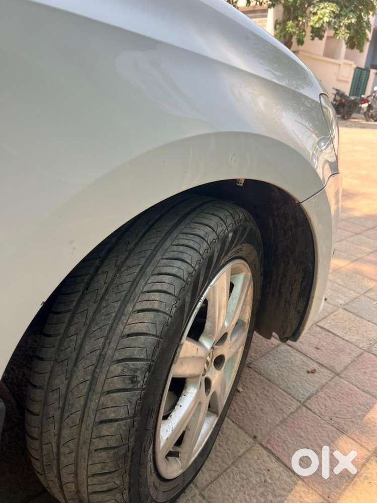 Volkswagen Automatic Petrol 2012