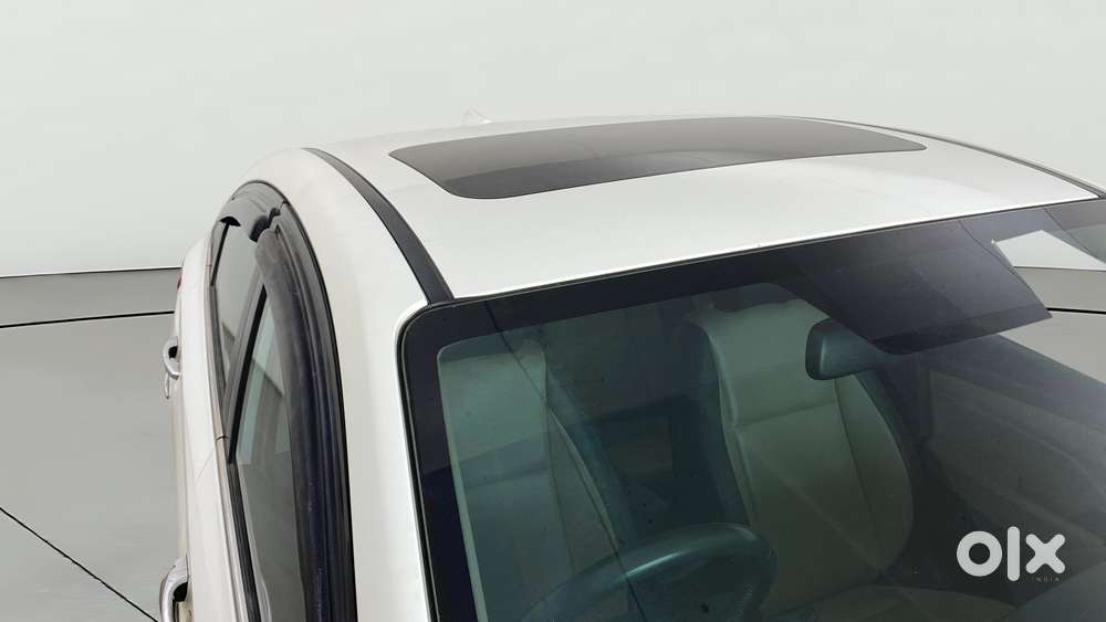 Hyundai Verna 1.6 Sx (o) Vtvt, 2018, Petrol