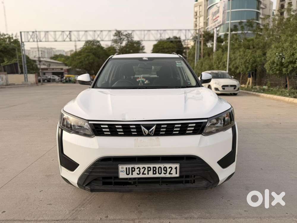 Mahindra Xuv300 W6 Diesel, 2023, Diesel