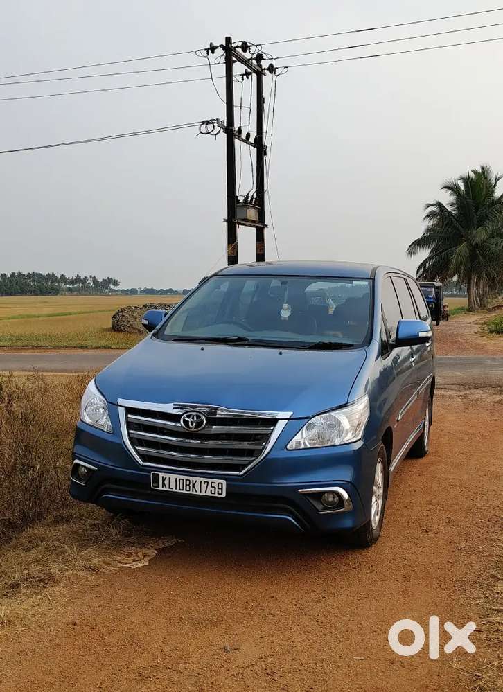 Toyota Innova 2012 V Full Option