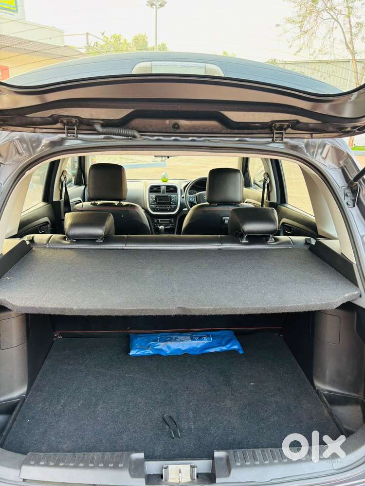 Maruti Suzuki Vitara Brezza 1.5 Vxi, 2020, Petrol