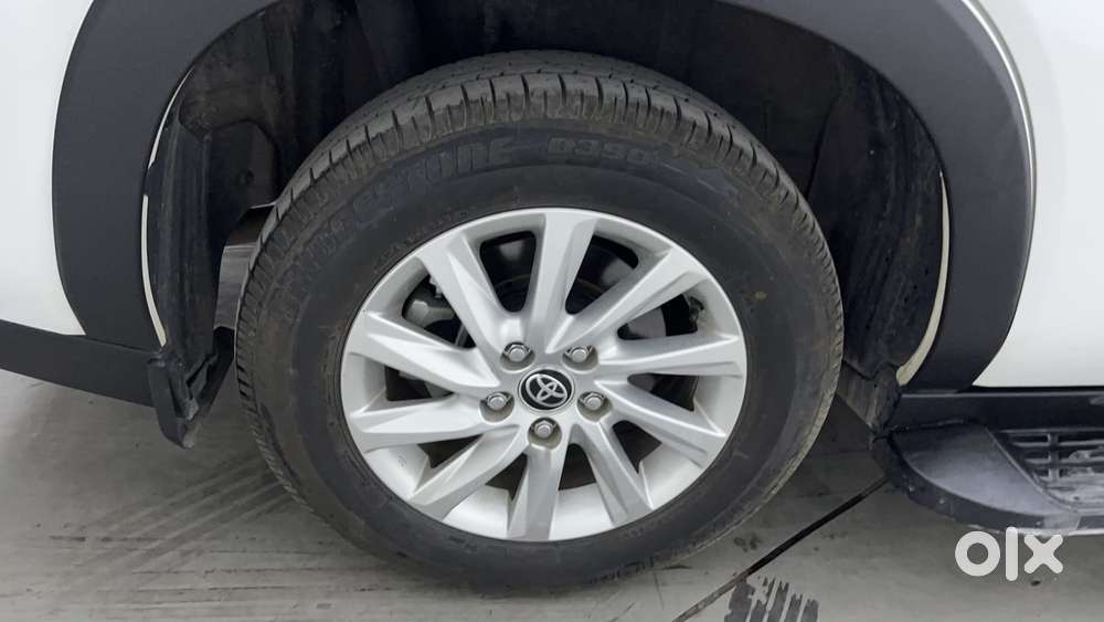 Toyota Innova Hycross 2.0 Gx 8 Str, 2024, Petrol