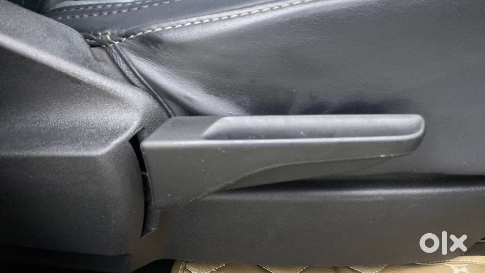 Skoda Kushaq 1.0 Tsi Ambition At, 2023, Petrol