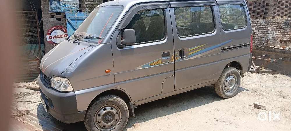 Maruti Suzuki Eeco 2016