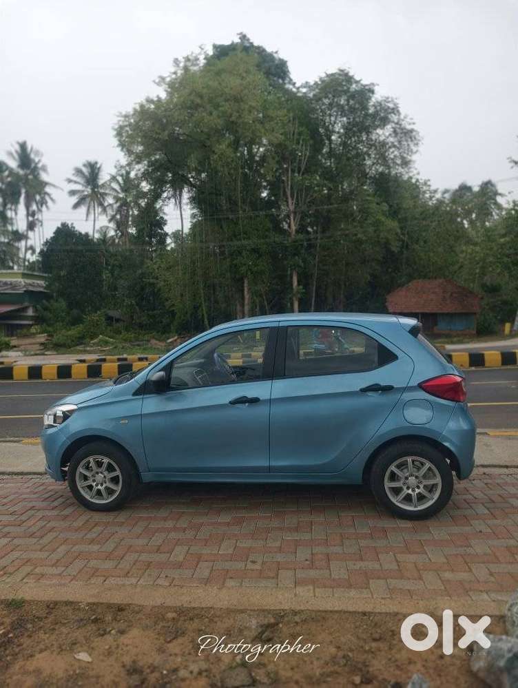 Tata Tiago, 2016, Petrol