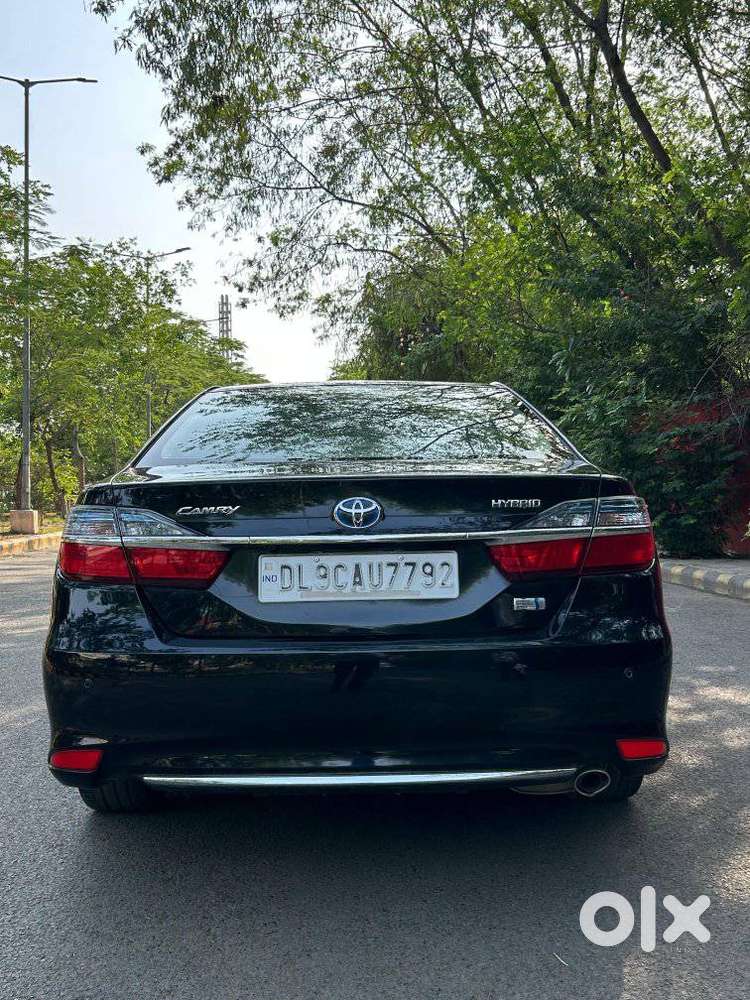Toyota Camry Hybrid 2.5, 2016