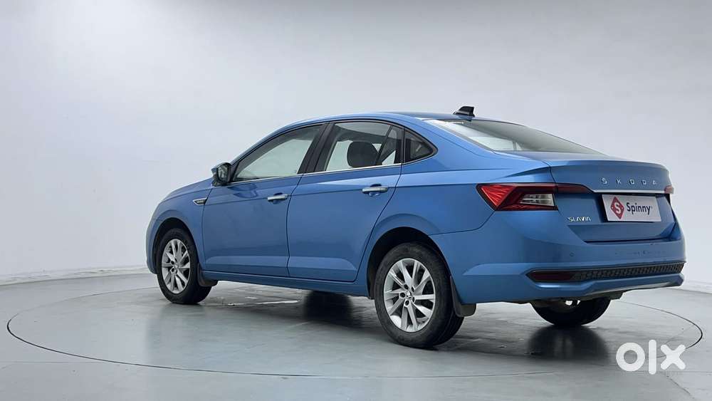 Skoda Slavia Ambition 1.0l Tsi Mt, 2022, Petrol