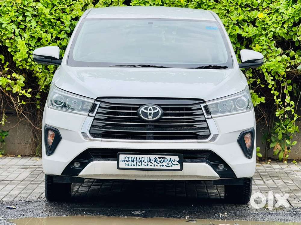 Toyota Innova Crysta 2.4 V, 2022, Diesel