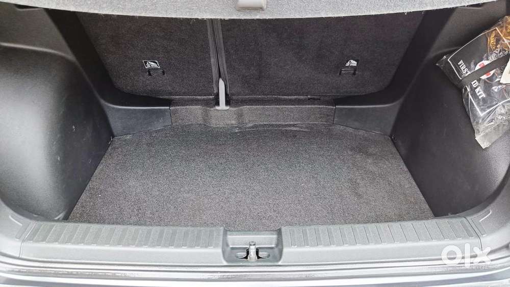 Volkswagen Taigun 1.0 Tsi Highline At, 2023, Petrol