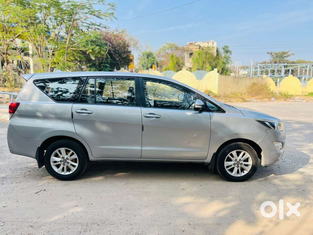 Toyota Innova Crysta 2.4 G Mt, 2017, Diesel