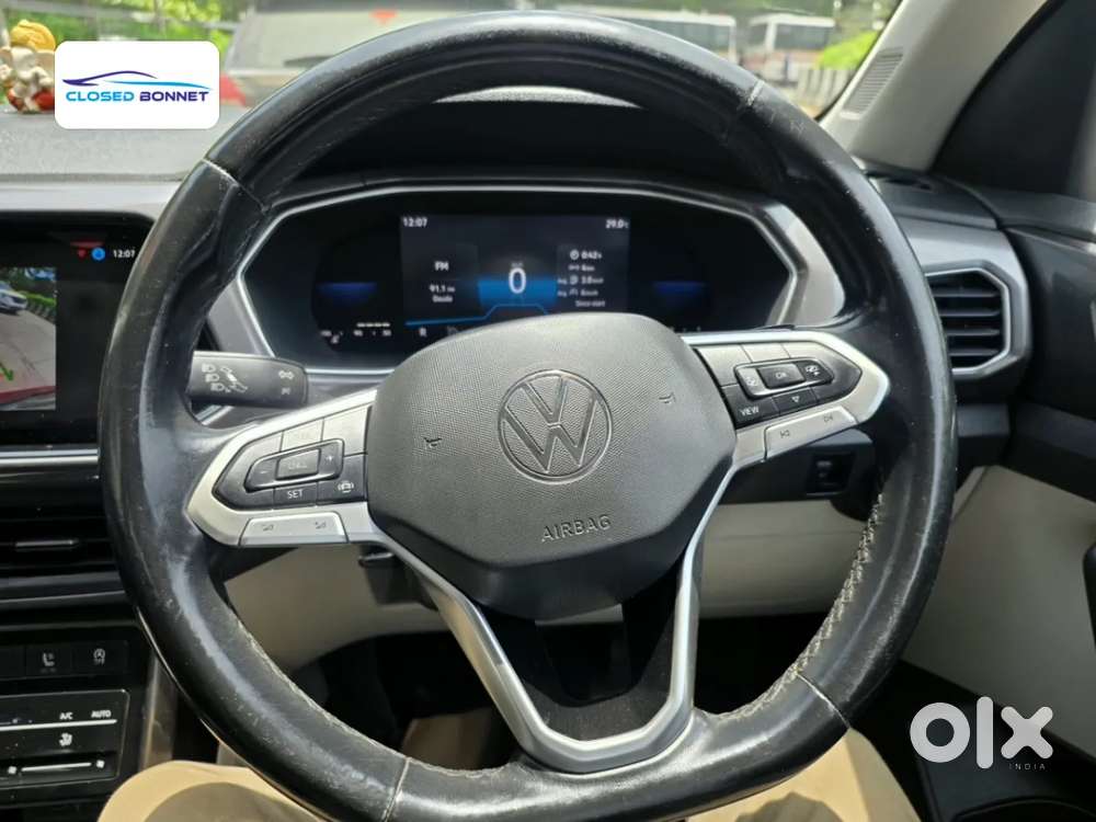 Volkswagen Taigun 1.0 Tsi Topline At, 2022, Petrol