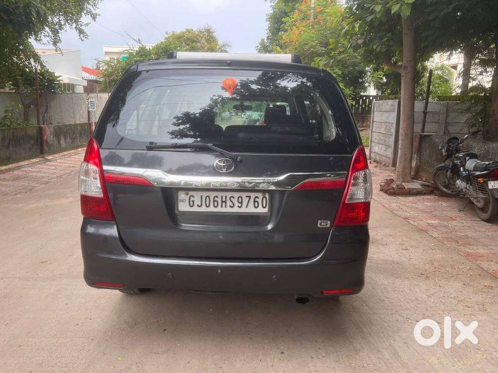 Toyota Innova 2.5 G (diesel) 8 Seater, 2015, Diesel